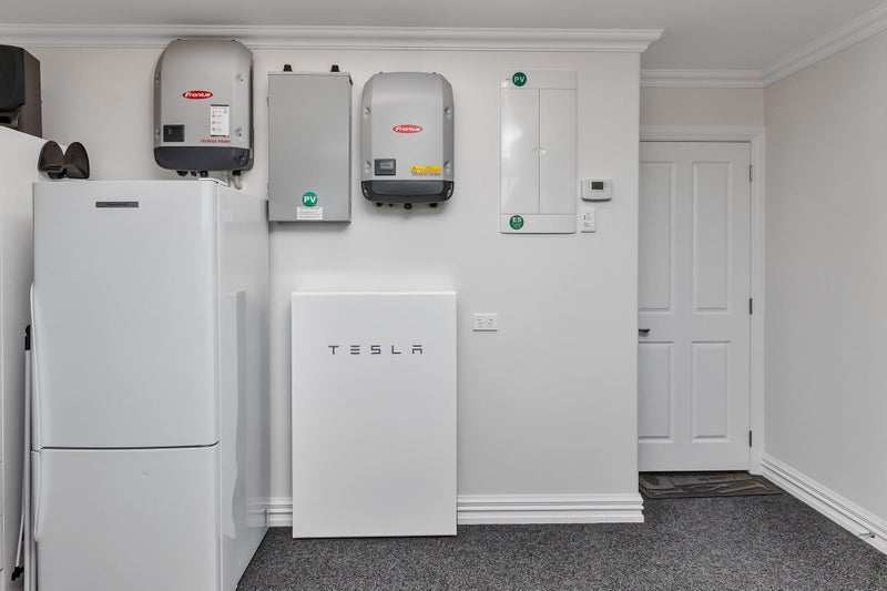 Harrisons Solar Carousel 2