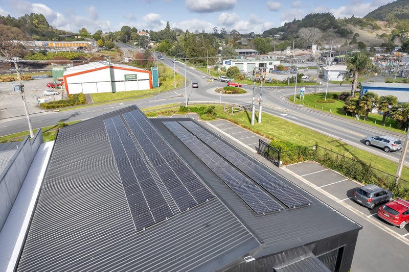 Harrisons Solar Carousel 9