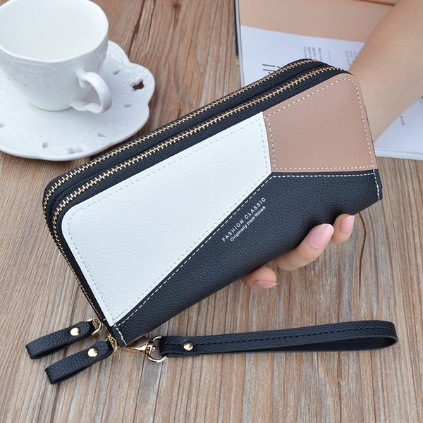 Women Leather Wallet Carousel 1