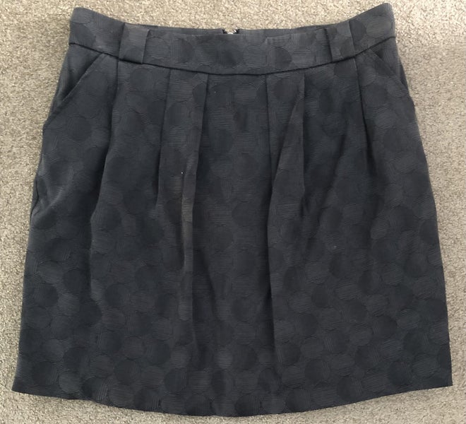 MAX SHORT BLACK SKIRT - SIZE 14 Carousel 1