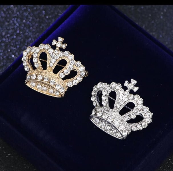 $1 reserve Gorgeous golden crown design brooch with artificial crystal Carousel 5