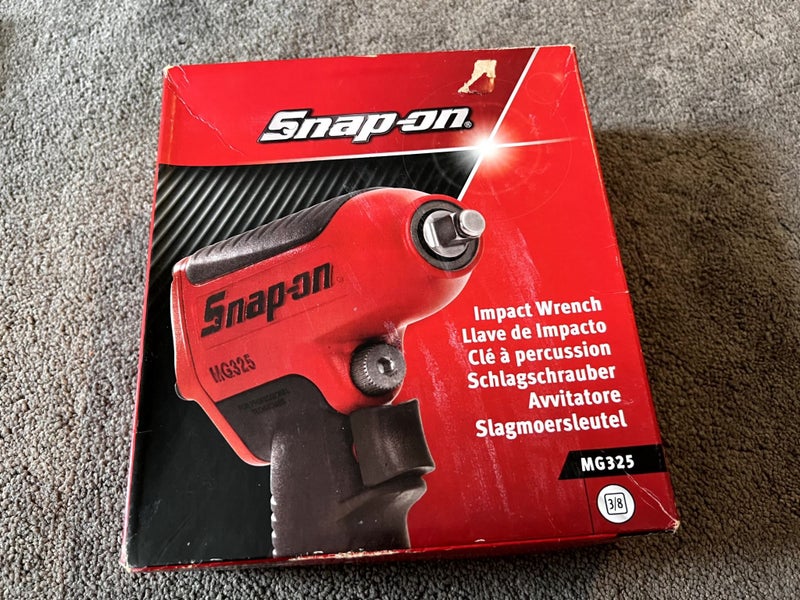 Snap-on MG325 3/8" Drive Air Impact Wrench Carousel 1