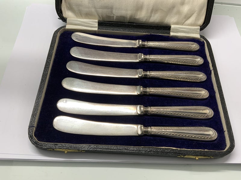 DATED 1921 = STERLING SILVER BUTTER KNIVES- SET OF 6 X -decorative