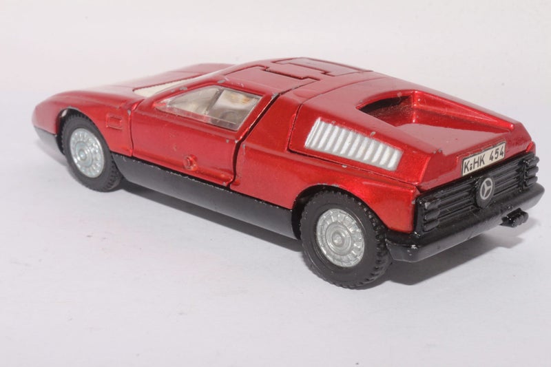 Dinky Toy - One of many I'm listing - 224 Mercedes C111 Carousel 2