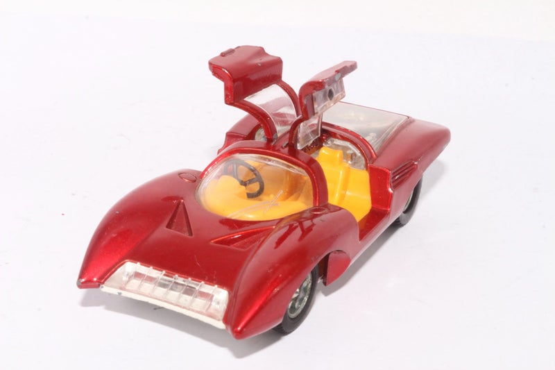 Dinky Toy - One of many I'm listing - 220 Ferrari P5 Carousel 8