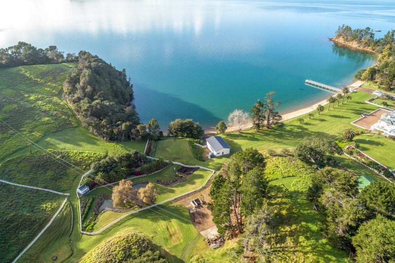 Waiheke Island Homes & Real Estate For Sale Trade Me Property