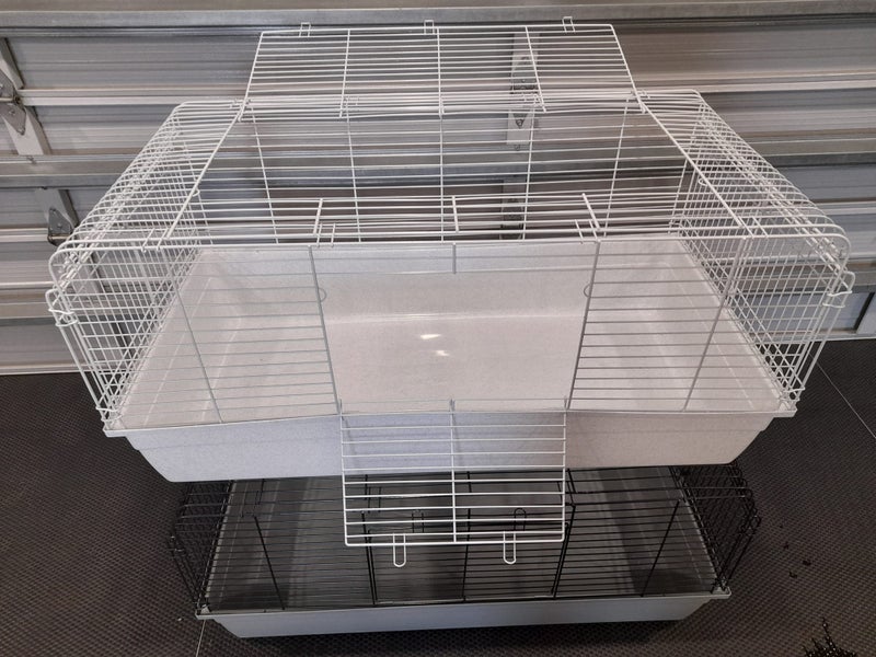 GUINEA PIG OR RABBITS CAGE EXTRA LARGE Carousel 2