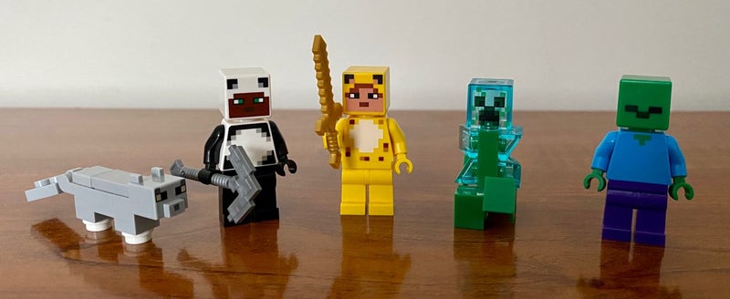 Lego 21174 Minecraft The Modern Treehouse Carousel 8