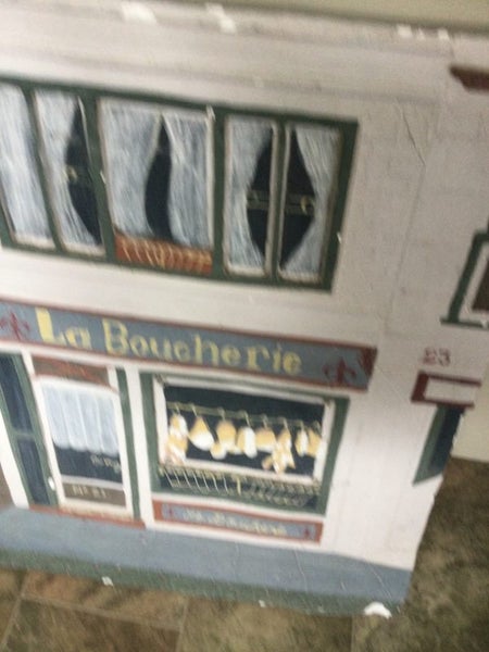 SHOP SCENE PLASTER MADE FEW CHIPS Carousel 2