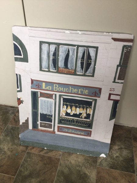 SHOP SCENE PLASTER MADE FEW CHIPS Carousel 1