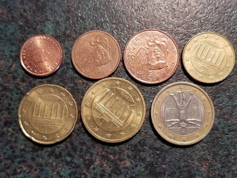 EURO - Set of 7 Coins Carousel 2