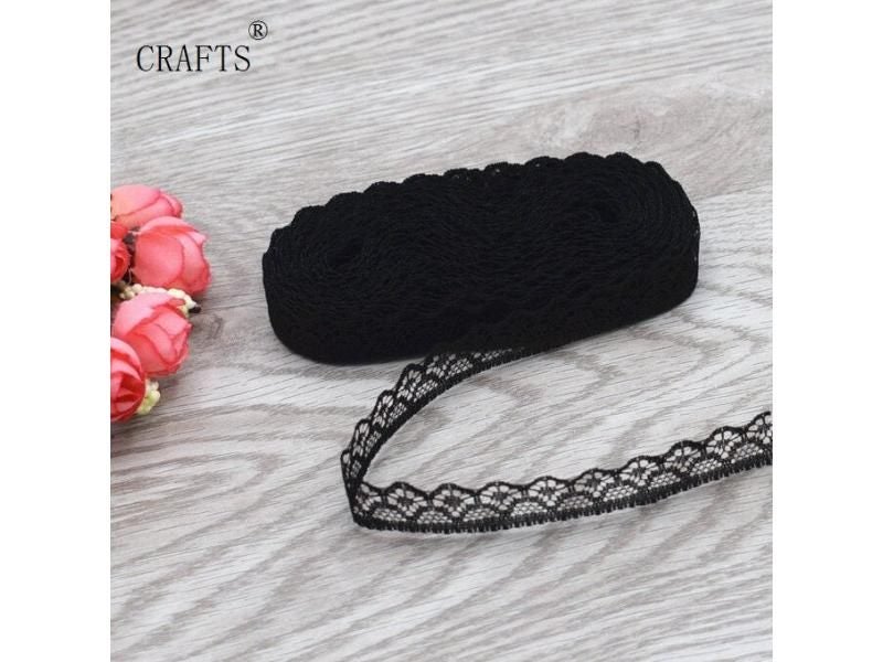 New! 10 Yards Of Beautiful Lace Ribbon 1.35 Cm Wide DIY Clothing / Accessories Carousel 1