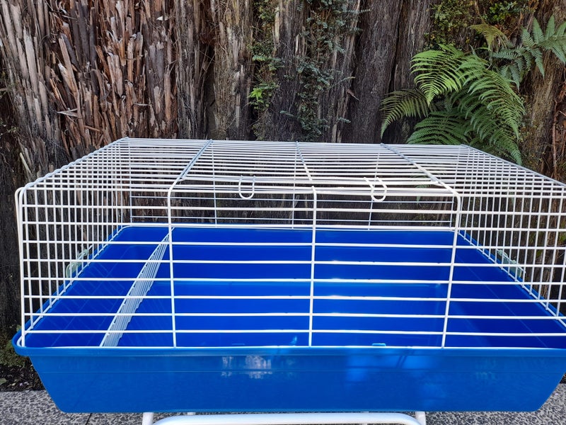 Rabbit and guinea pig cages Carousel 2