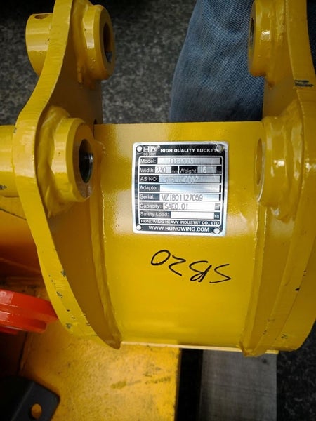 Spade Bucket for Komatsu PC03 or similar Carousel 3