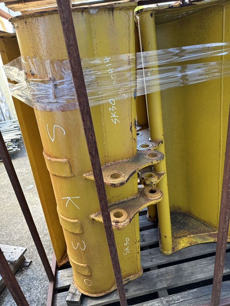 1200mm wide Weed Bucket for Kobelco SK30 or similar Carousel 1