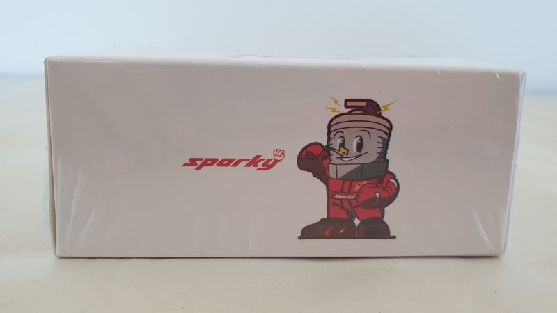 ASTON MARTIN AMR22 F1 CAR 2022 #18 LANCE STROLL 1:64 SCALE SPARK LAST ONE Carousel 3