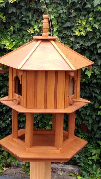 DOVECOTE 3 BERTH & FEEDER(rustic oak stain) Carousel 1
