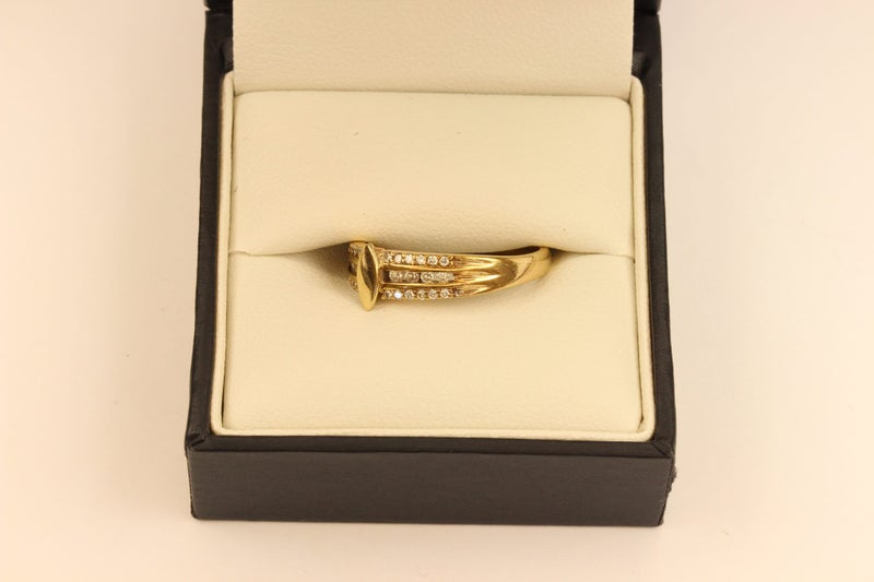 0.24CT 9ct Diamond ring Carousel 2