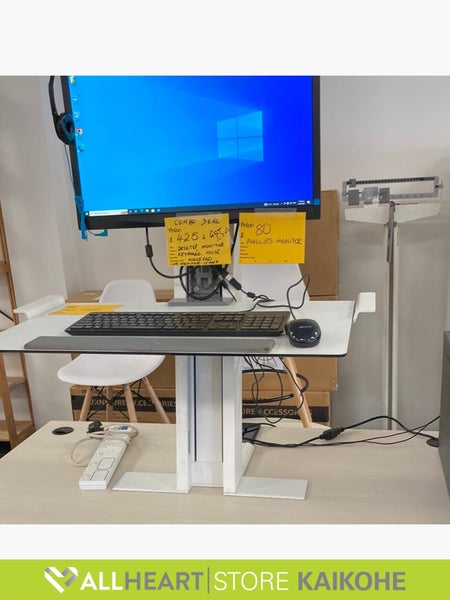 Hight Adjustable Monitor and Key Board Stand Carousel 1
