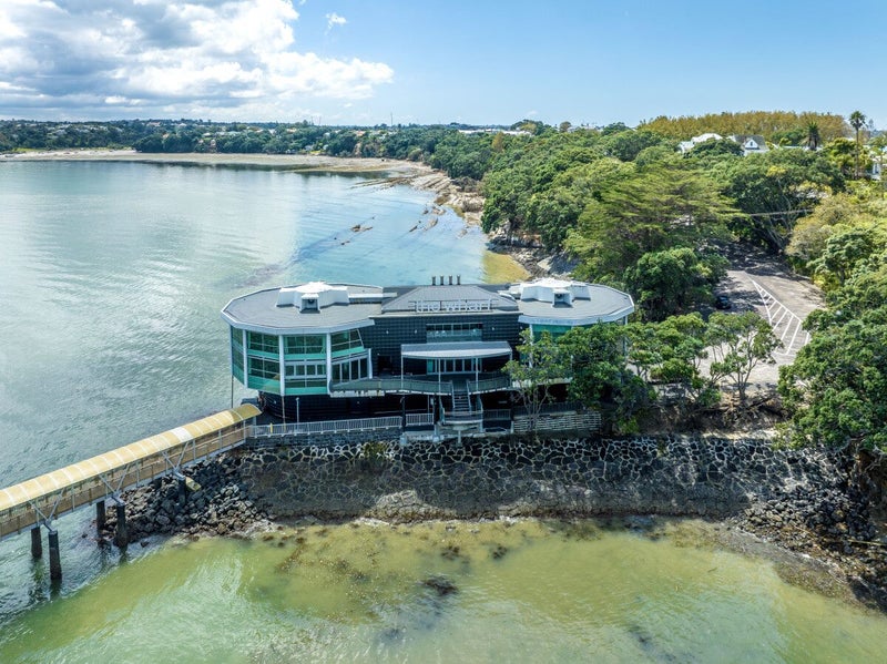 2 Queen Street, Northcote Point, North Shore City, Auckland