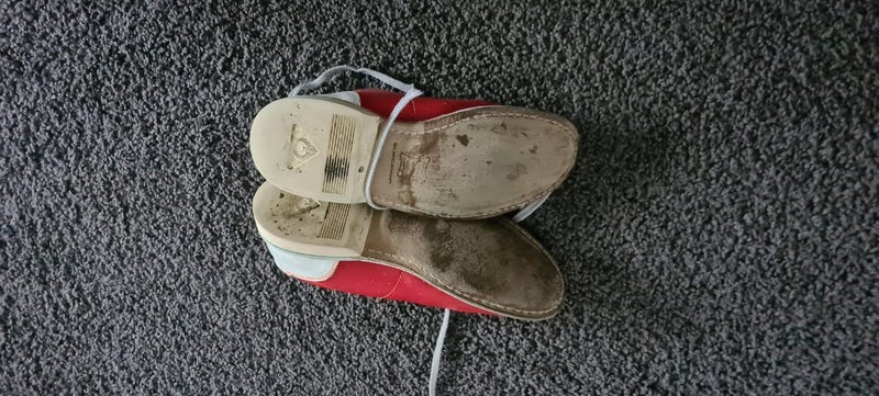 TEN PIN BOWLING SHOES Carousel 3