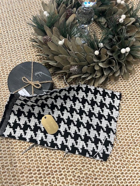 Mallorca Chair in Houndstooth /Brushed Gold Carousel 4