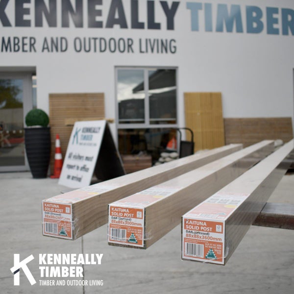 88x88mm PREMIUM SOLID H4 DRESSED POST 3.6m Carousel 1