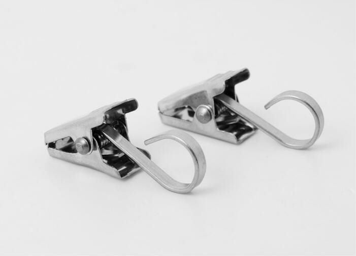 Lot of 2 Metal Alligator Curtain Clips Hooks shiny silver