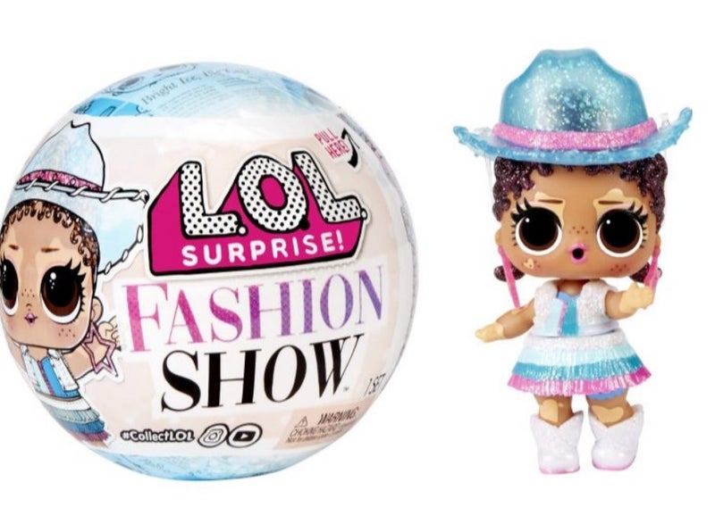 LOL surprise! Fashion Show - Show Doll Carousel 1
