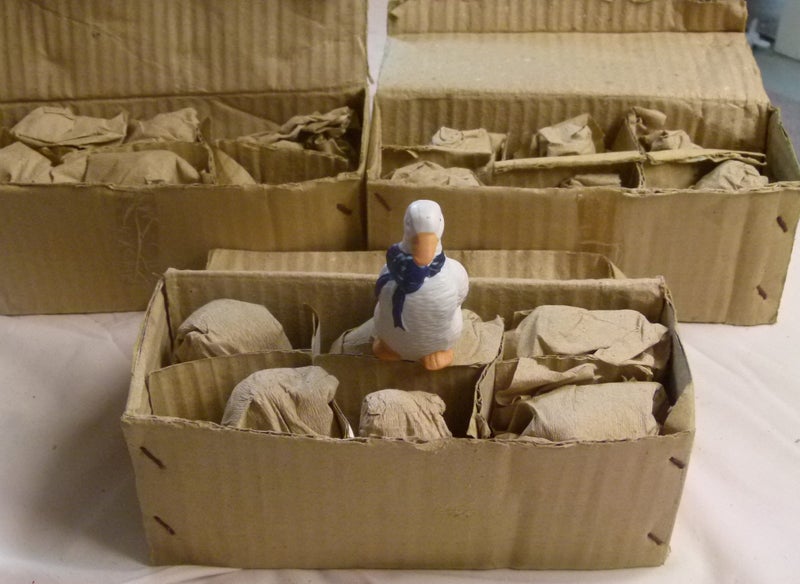 NEW WHOLESALE LOT OF 18 MINI DUCK ORNAMENTS Carousel 2