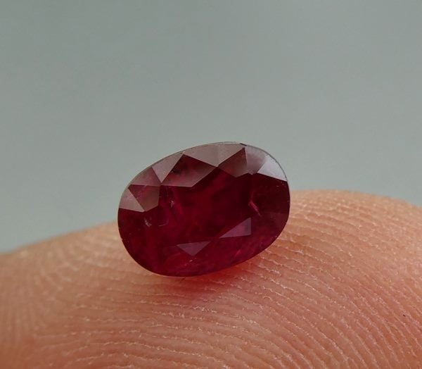 1.33CT EXCELLENT OVAL CUT 100% NATURAL BLOOD RED RUBY Carousel 2