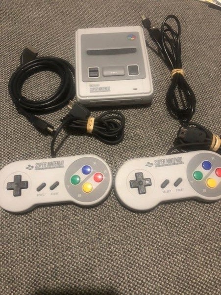 SNES Nintendo Classic Mini Boxed - 21 Built in Games - afterpay available Carousel 3