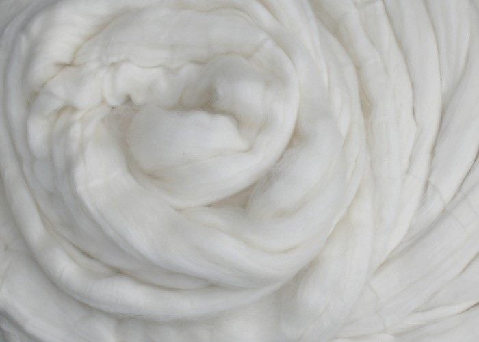 Felting Spinning White 18.5 micron Merino Roving Fibre 25gm Carousel 1