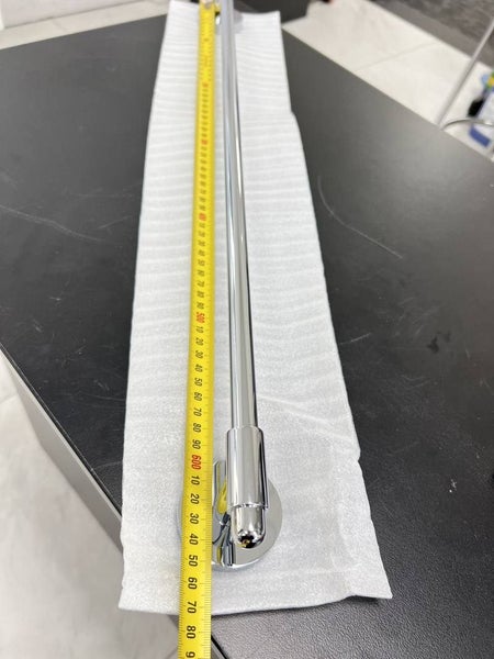 Clearance 650mm Single Towel Rail Carousel 3