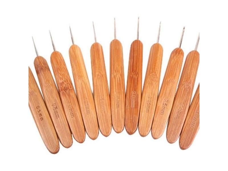 10Pcs Pack Bamboo Handle Alumina Crochet Hooks Sewing Needles Set Carousel 2