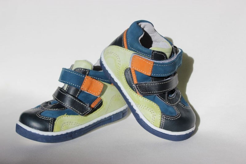 Leather Toddler Shoes EU 25 / UK 8 from Europe Carousel 1
