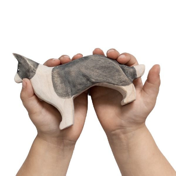 NOM Handcrafted Border Collie Carousel 4