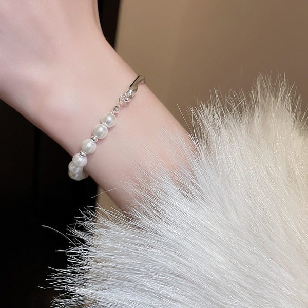 Irregular Pearls Design Bracelet White Gold Plated Bracelet Carousel 2