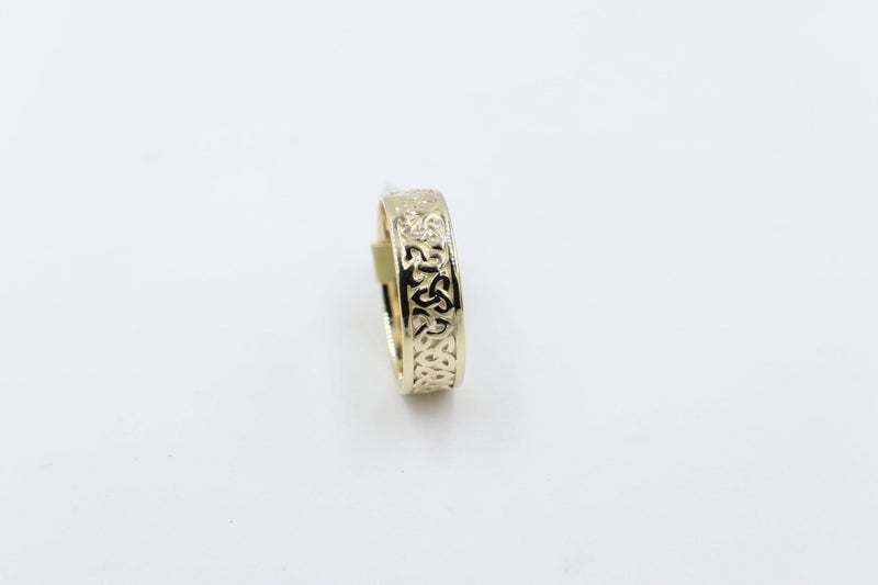 9ct Gold Trinity Knot Ring 7mm Carousel 1