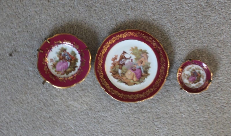 Three Limoges plates..miniatures. Carousel 1