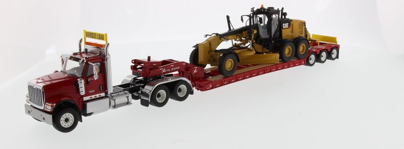 CAT’ 1.50 scale, Truck AND Trailer with Motor Grader - REDUCED Carousel 1
