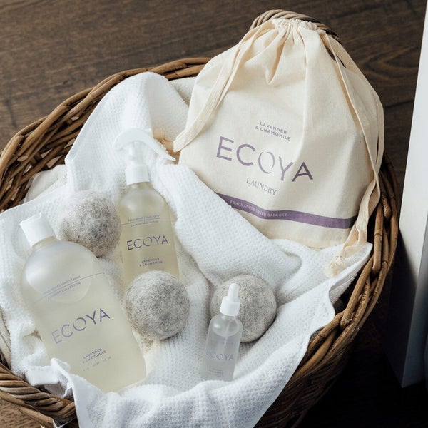 Ecoya Laundry Linen Spray - Lavender & Chamomile Carousel 2
