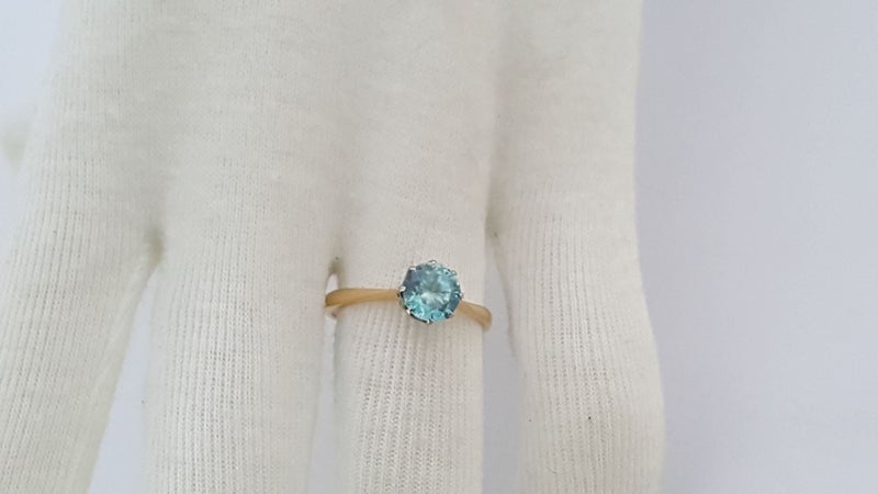 Antique 18 CT Gold Natural 1.25 CT Blue Zircon Solitaire Ring Carousel 6