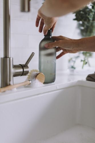 Ecoya Kitchen Dish Liquid - Tahitian Lime & Grapefruit Carousel 2