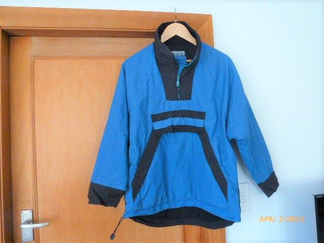 Winter Jacket age 10-12 Carousel 1