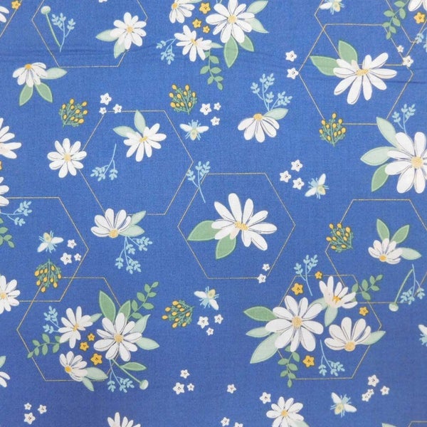 Quilting Patchwork Sewing Fabric Blue Daisy Fields 50x55cm FQ Carousel 2