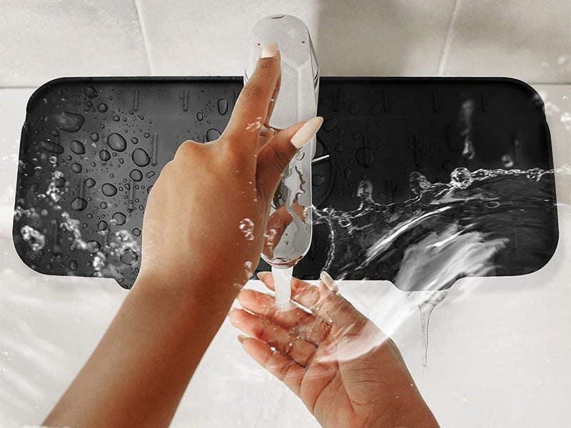 2X Kitchen Sink Splash Guard Silicone Faucet Mat Sink Water Splash Catcher Carousel 6