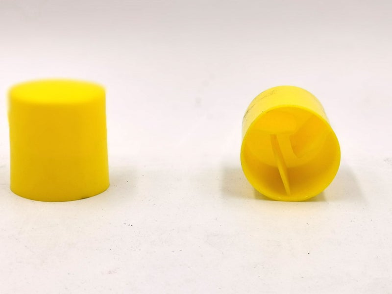 30 PIECE OF WARATAH CAPS ** SAFETY CAP FOR Y POST / STEEL POST / WARRATAH POST Carousel 2