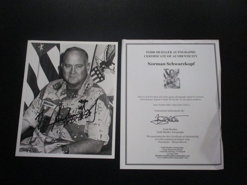 Norman Schwarzkop "US General - Gulf War" signed photo + cert Carousel 2