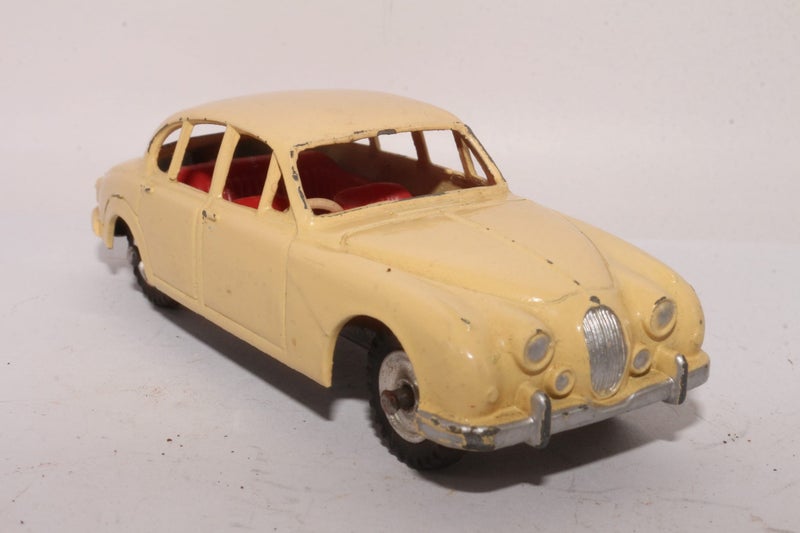 Dinky Toy - One of Many I'm Listing - 195 Jaguar 3.4 Litre Saloon Carousel 1
